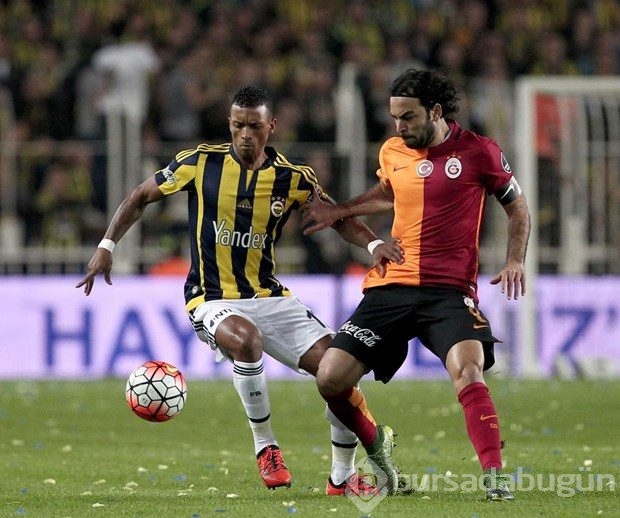 Fenerbahçe - Galatasaray derbisinden kareler