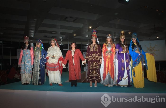 Bursa'da Osmanlı Sultanları Modası esti...