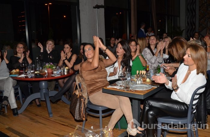 Bestelerin Efendisi Bülent Özdemir ve Hande Dönmez Sir Winston Brasserie'de...