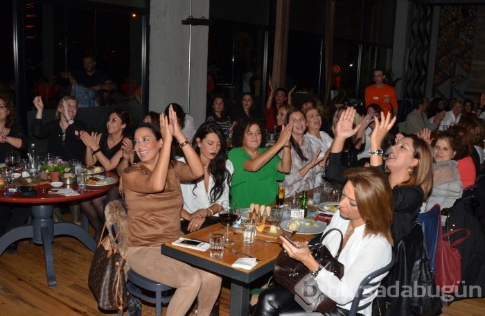 Bestelerin Efendisi Bülent Özdemir ve Hande Dönmez Sir Winston Brasserie'de...