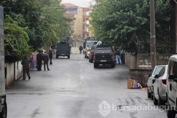 Diyarbakır'da IŞİD'e operasyon