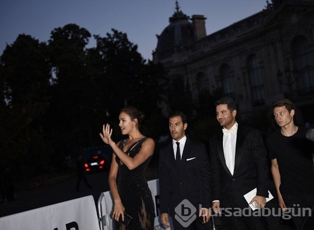 Bradley Cooper ve Irina Shayk Paris tatili öncesi kameralara yakalandı