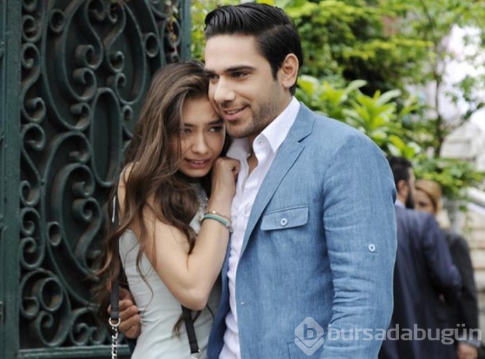 Türkiye'nin en sevilen çifti Fahriye Evcen ile Burak Özçivit oldu