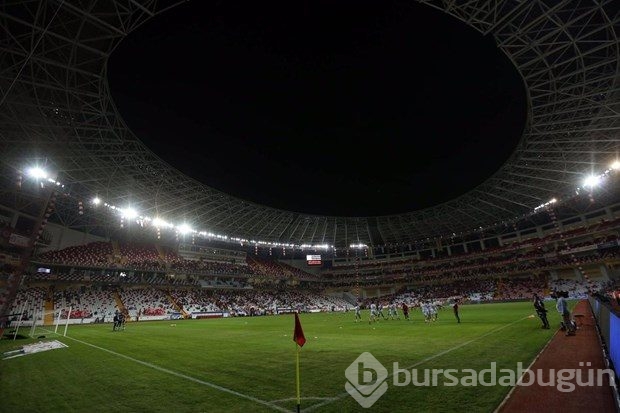 Antalyaspor-Beşiktaş maçından kareler