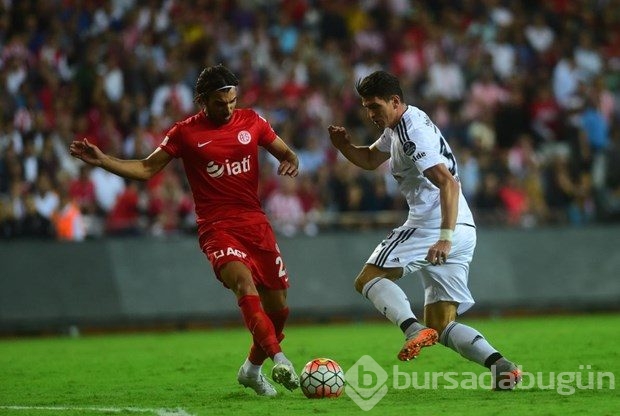 Antalyaspor-Beşiktaş maçından kareler