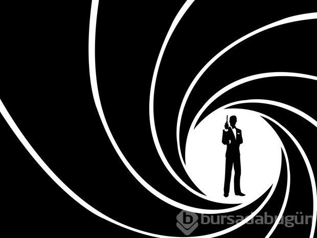 16 ayrı Bond filminde rol aldı