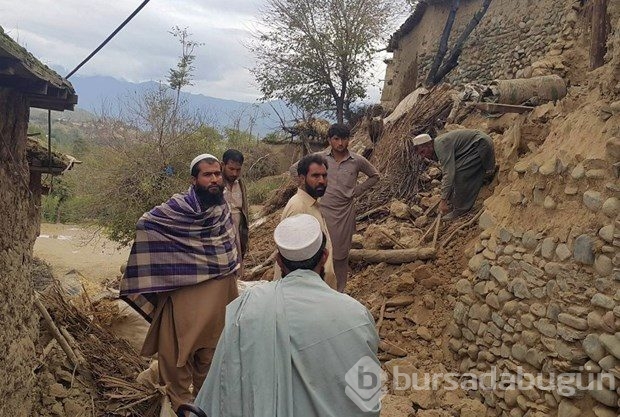 Afganistan ve Pakistan'daki depremde ölü sayısı yükseliyor
