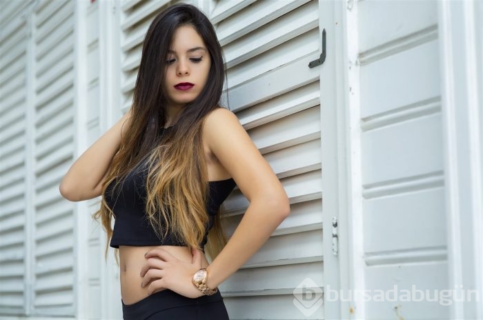 Neslişah Akray'dan Top Model of Turkey için özel pozlar...