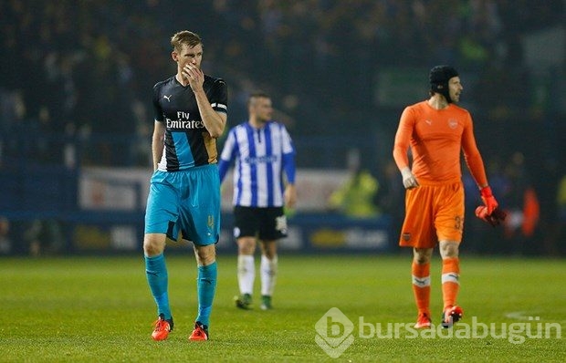 Lig Kupası'nda Chelsea ve Arsenal'dan erken veda