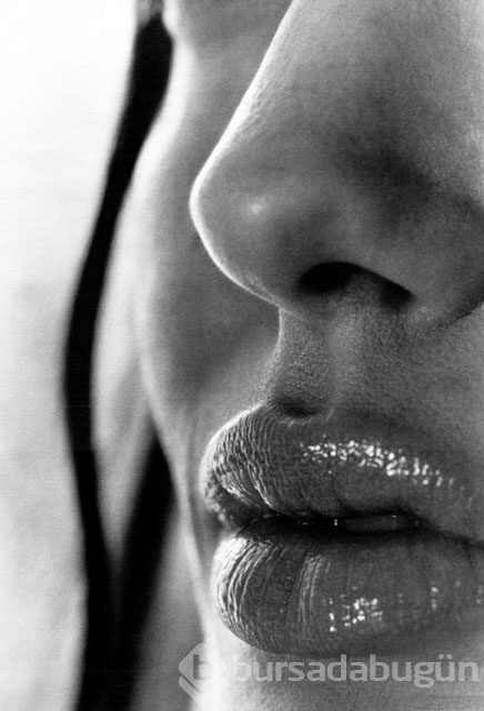 Angelina Jolie'nin gizli kalmış fotoğrafları