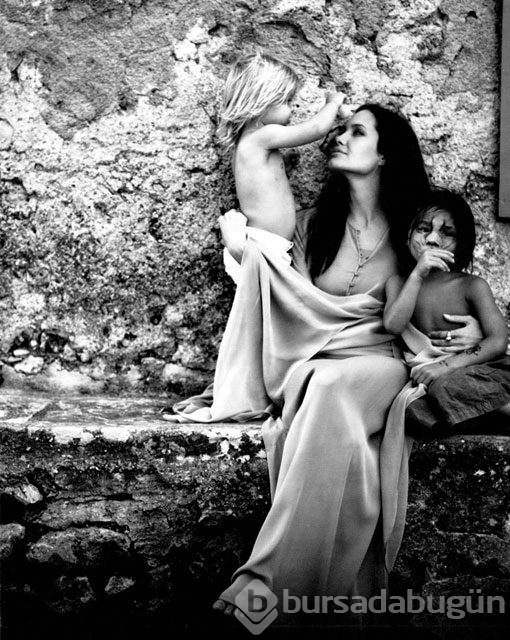 Angelina Jolie'nin gizli kalmış fotoğrafları
