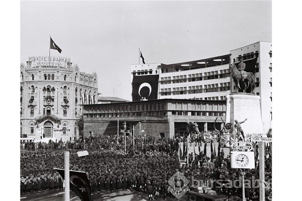 Cumhuriyetin 10. yılı kutlamaları ilk kez yayınlandı