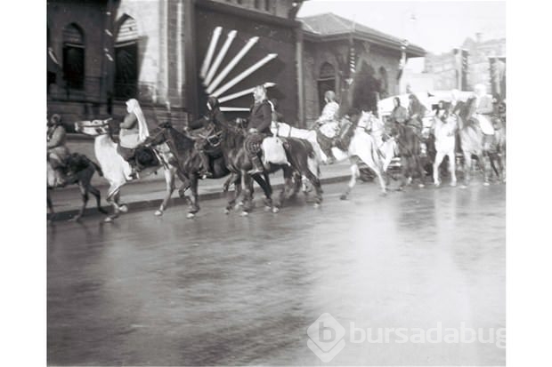 Cumhuriyetin 10. yılı kutlamaları ilk kez yayınlandı