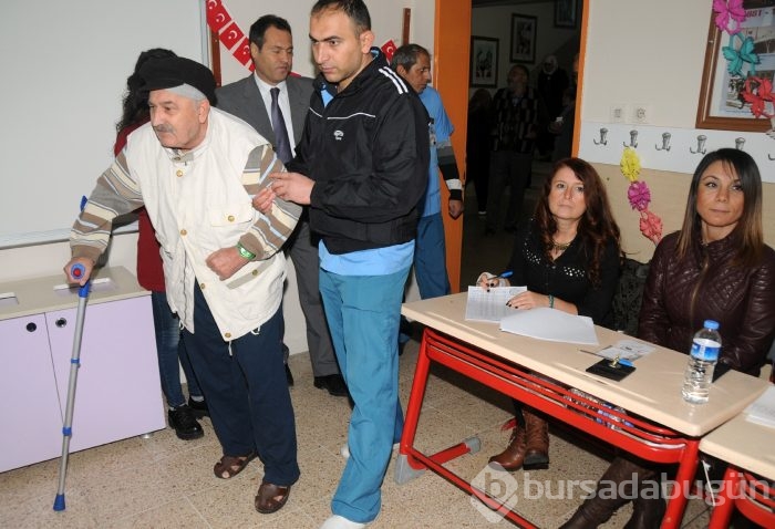Bursa'da seçim manzaraları