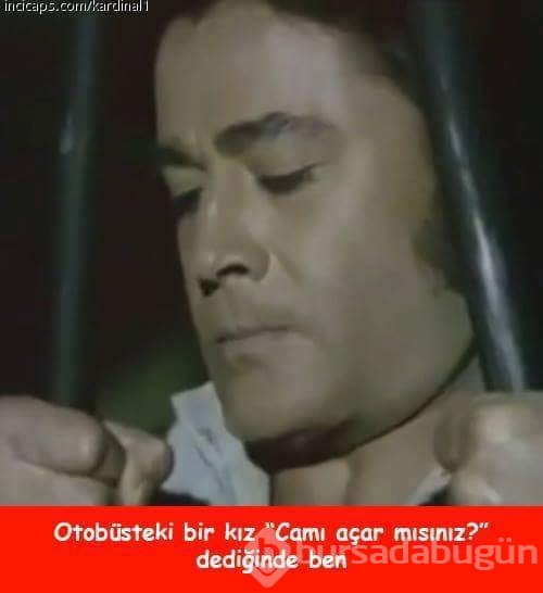 Gülme garantili &acute;caps&acute;ler
