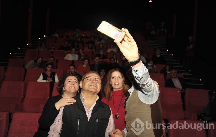 Mavi Gece Film Galası Kent Meydanı AVM'de yapıldı...