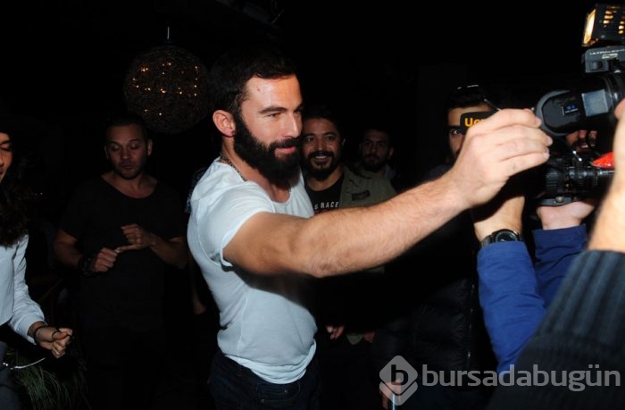 "Silikon mu taktırdın kızım..."