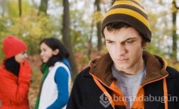 Eğer sizin de gözünüz böyleyse DİKKAT!