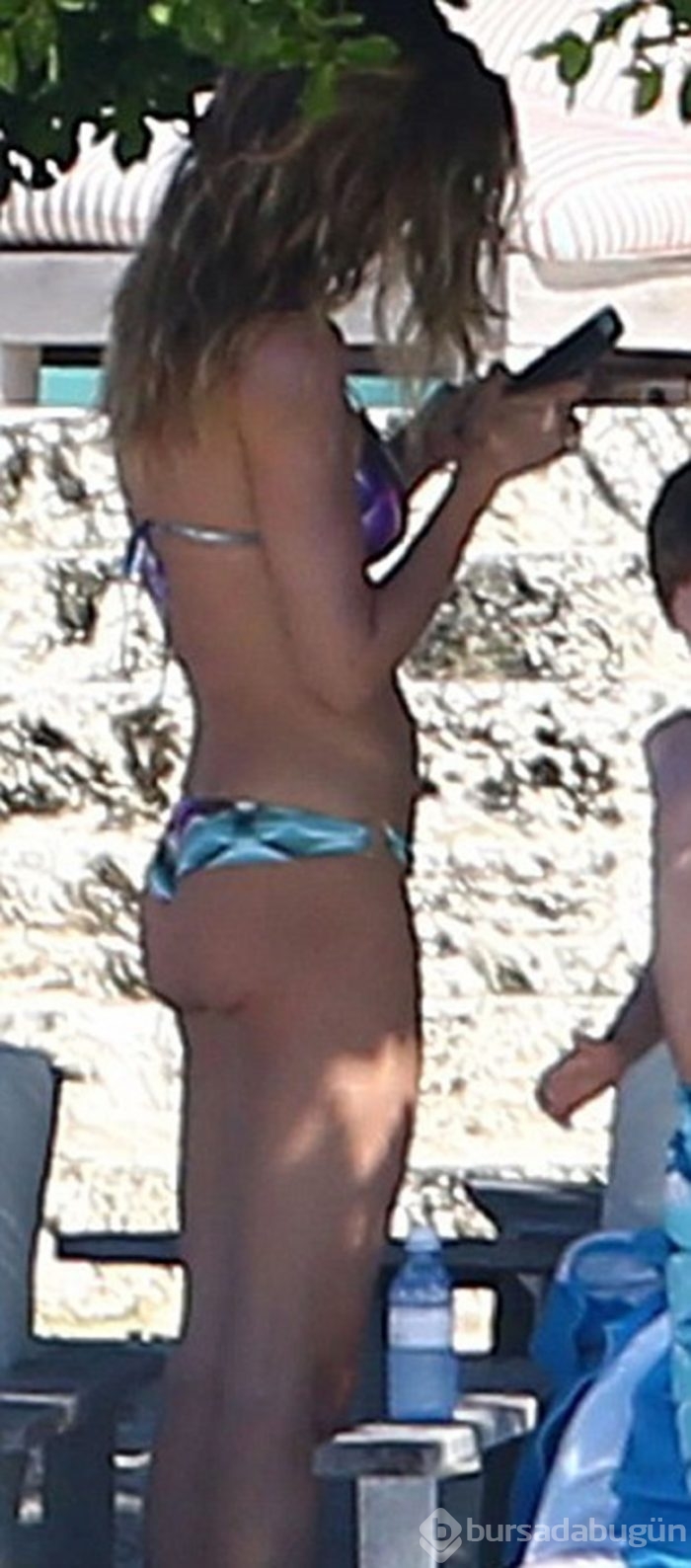 Gisele estetik sonrası paparazzilere yakalandı