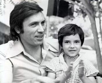 Ünlülerin aile albümü