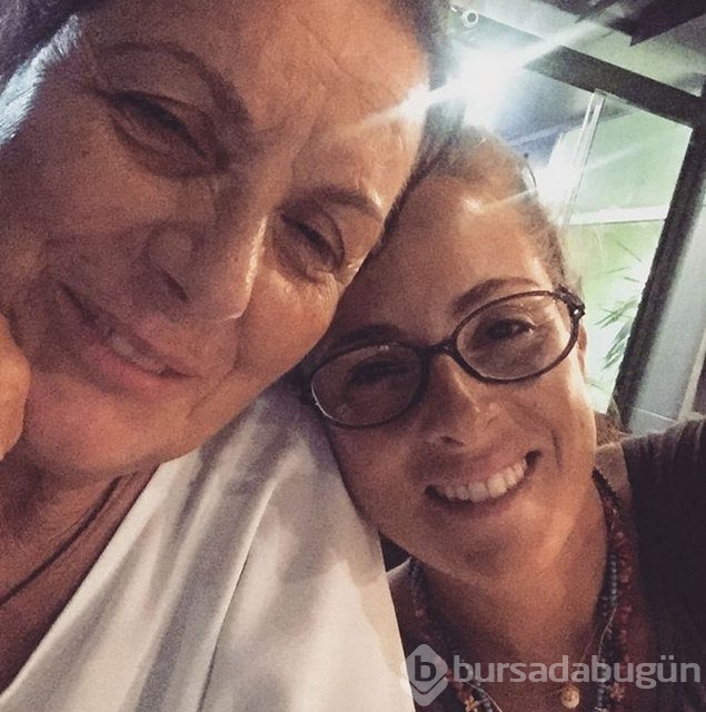 Ünlülerin aile albümü