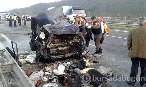 Araçtan geriye bunlar kaldı: 2 ölü