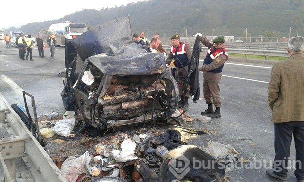 Araçtan geriye bunlar kaldı: 2 ölü