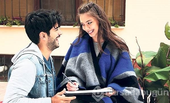 Neslihan Atagül'ün resim yeteneği ortaya çıktı