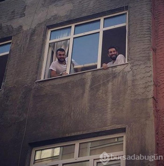 Arda Turan Boğaz'dan yalı alıyor
