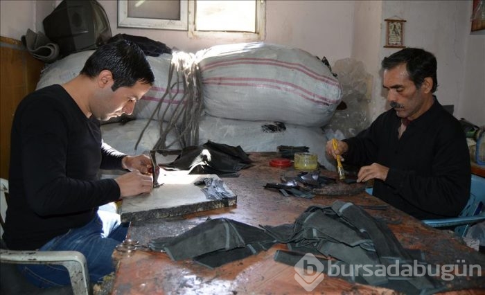 15 metrekare atölyeden dünyaya ayakkabı satıyorlar
