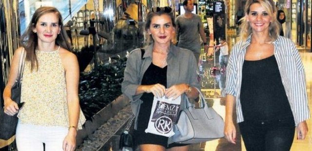 Ünlülerin kardeşleri