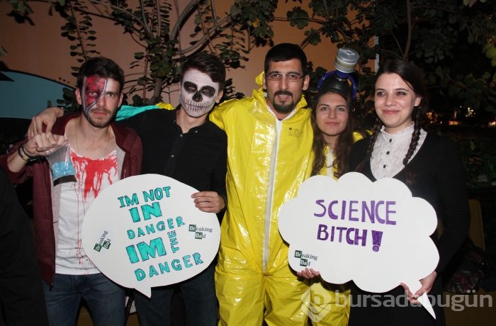 Bursa'yı cadılar bastı...