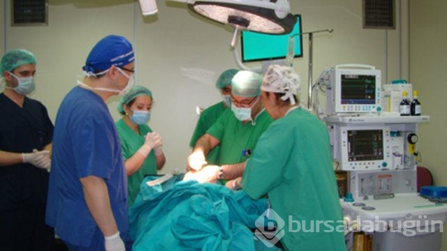 Ameliyatta uyanıp dehşeti yaşadılar!