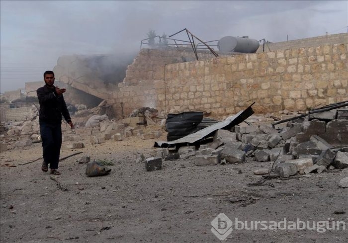 Rus uçaklarından Han Toman beldesine 'fosfor bombalı'' saldırı