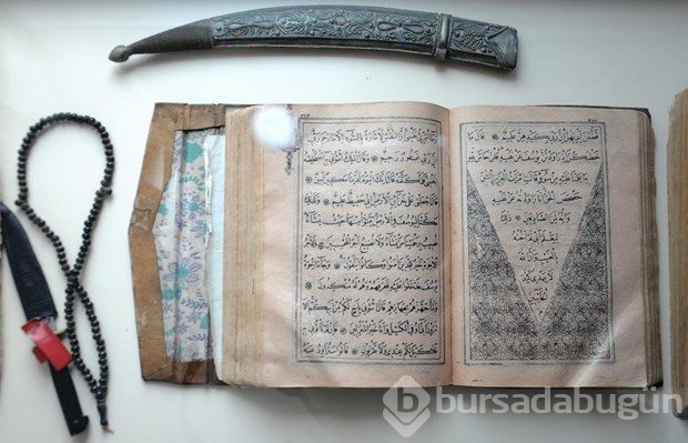Hurdacının topladığı "eserler" ile kültür evi kuruldu