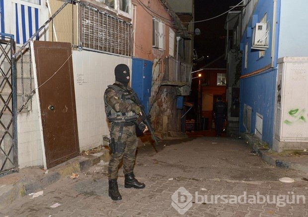 İstanbul'da 500 polisle operasyon