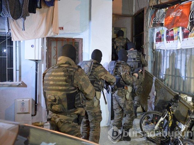 İstanbul'da 500 polisle operasyon