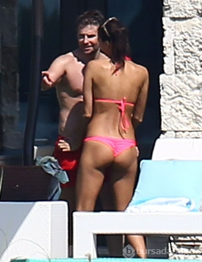 Bradley Cooper ve Irina Shayk tatile doymuyor