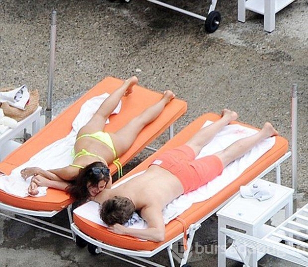 Bradley Cooper ve Irina Shayk tatile doymuyor
