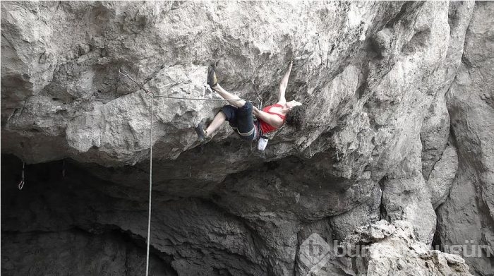 Bakarken bile insanın başını döndüren 35 kaya tırmanışı fotoğrafı