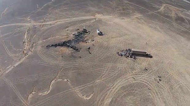 İngiltere'den "20 bin turiste olduğunuz yerde kalın" emri