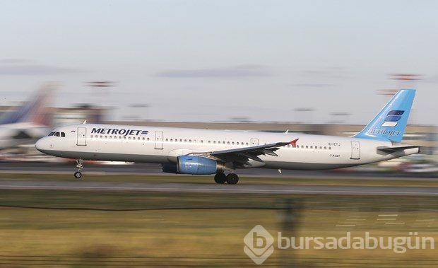 İngiltere'den "20 bin turiste olduğunuz yerde kalın" emri
