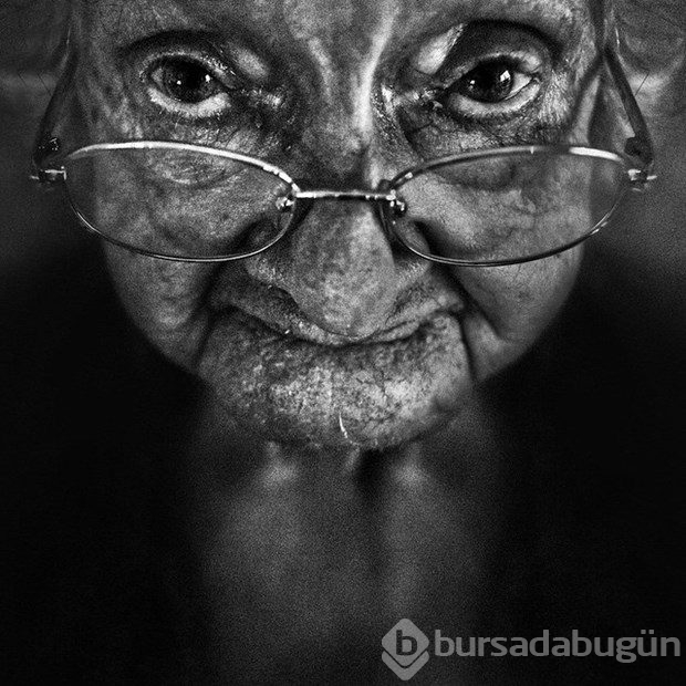 Evsizleri çekmek için onlardan biri oldu