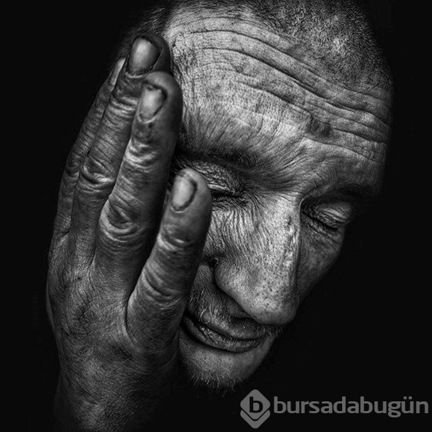 Evsizleri çekmek için onlardan biri oldu