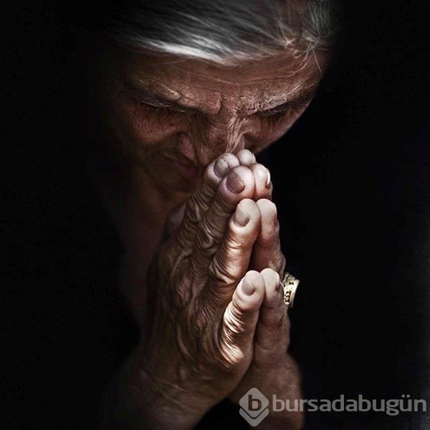 Evsizleri çekmek için onlardan biri oldu