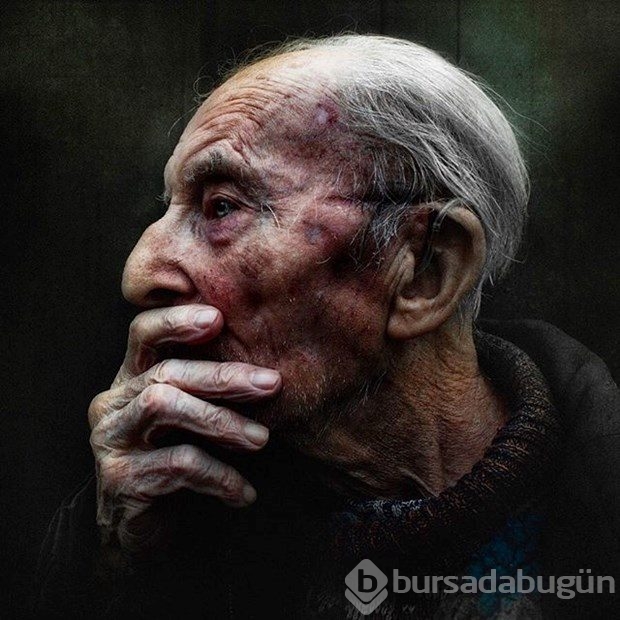 Evsizleri çekmek için onlardan biri oldu