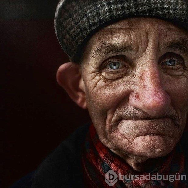 Evsizleri çekmek için onlardan biri oldu