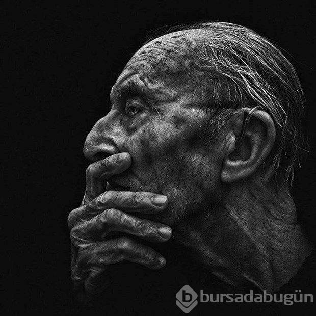 Evsizleri çekmek için onlardan biri oldu