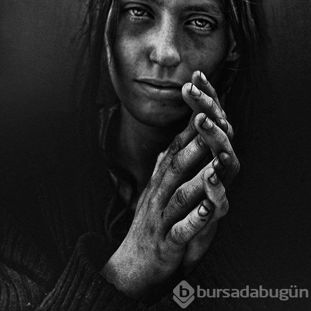 Evsizleri çekmek için onlardan biri oldu