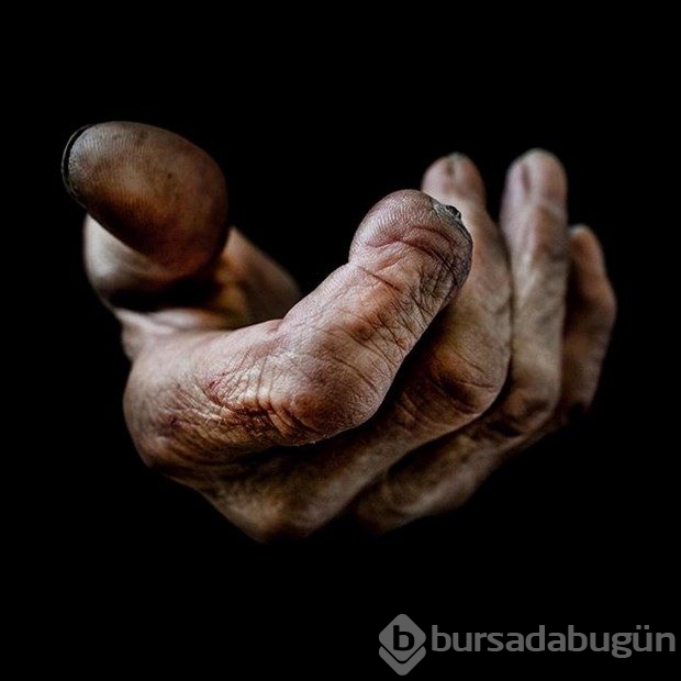 Evsizleri çekmek için onlardan biri oldu
